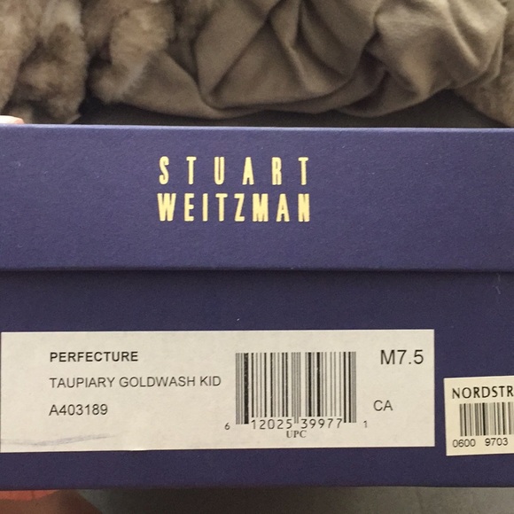 Stuart Weiszman heels new with box - Picture 5 of 5